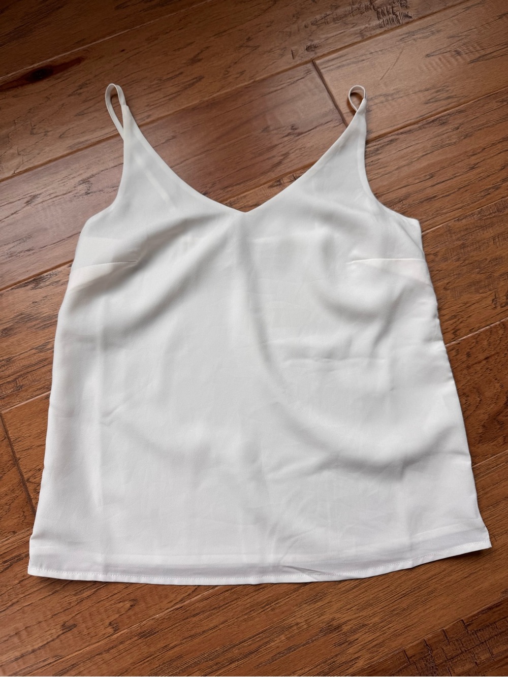 Women’s White V-Neck Tank Top